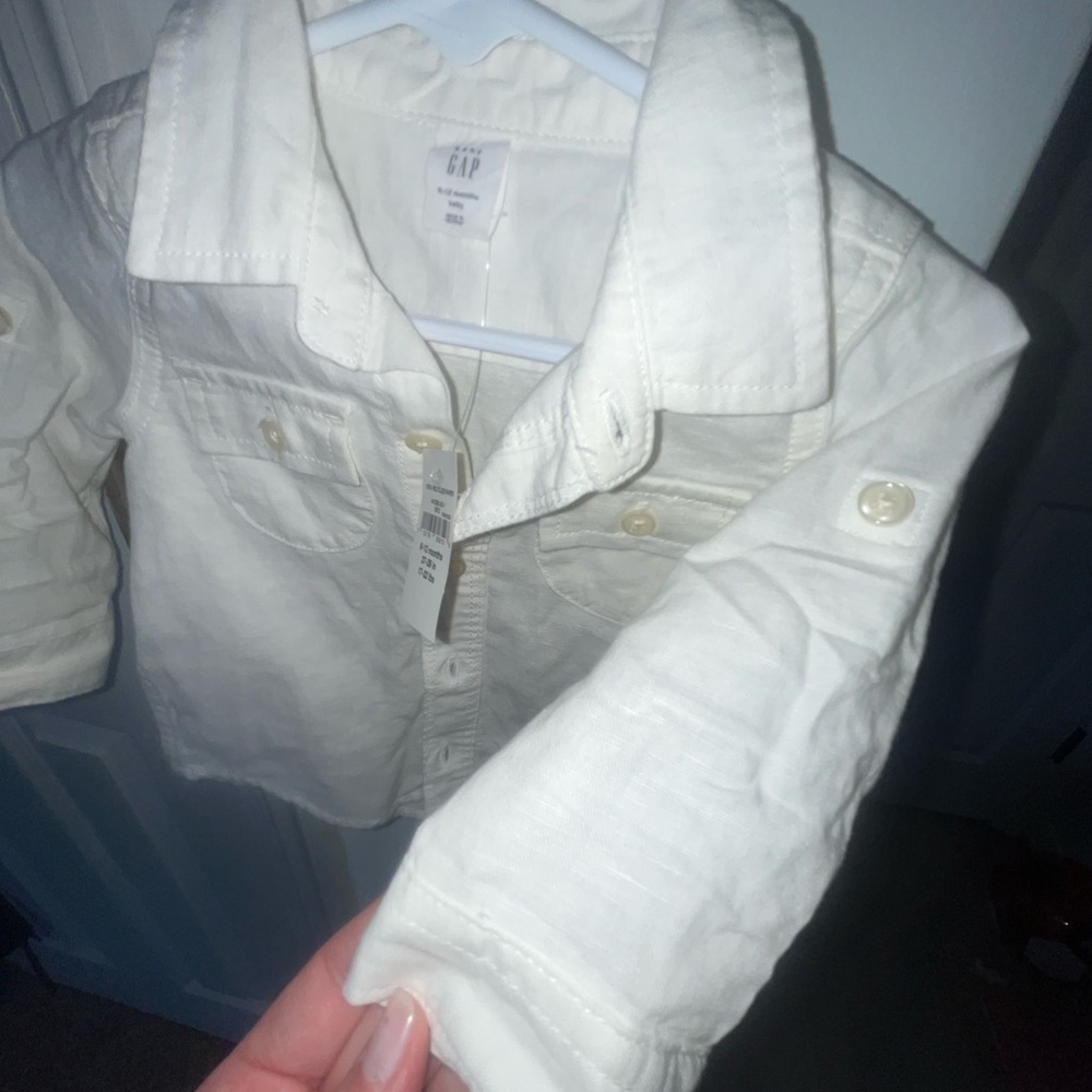 NWT GAP White Toddler Button-Up Shirt - Picture 4 of 4